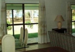 Beachfront Locations - Coogee Beach Accommodation 2
