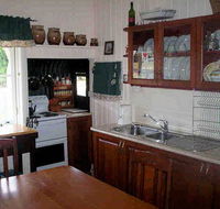 Dillons Cottage - Coogee Beach Accommodation