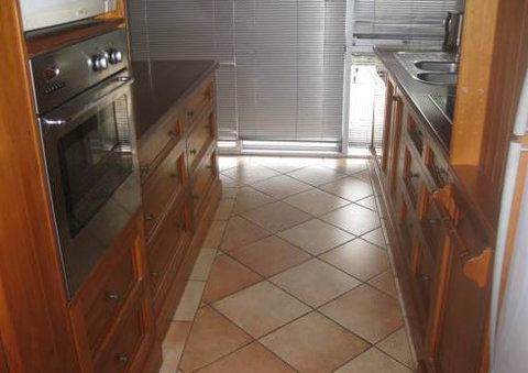 Fairthorpe Apartments - Coogee Beach Accommodation 4