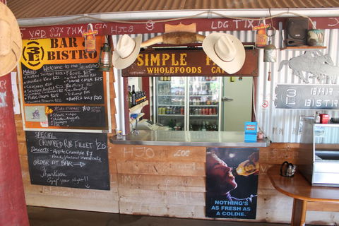 Ironbark Inn Motel - Coogee Beach Accommodation 4