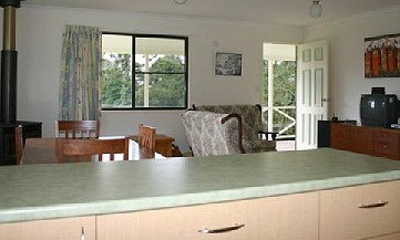 Walkabout - Holiday Home - Coogee Beach Accommodation 2