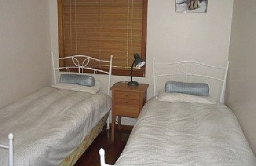 Kiah - Holiday Home - Coogee Beach Accommodation 3