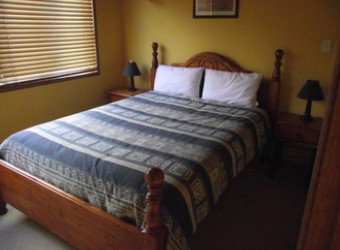 Bunya Paradise - Holiday Home - Coogee Beach Accommodation 1