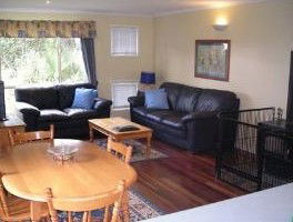 Firefly - Holiday Home - Coogee Beach Accommodation 1