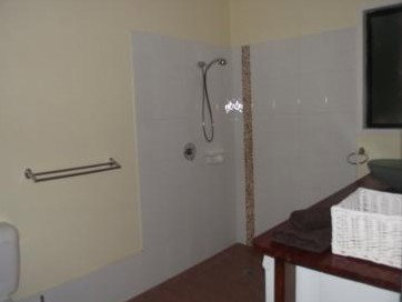 Whitewood Cottage - Bunya Mountains - Coogee Beach Accommodation 1