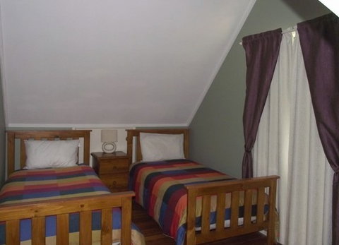Cosy Cottage - Holiday Home - Coogee Beach Accommodation 5