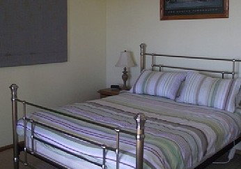 Far Horizons - Holiday Home - Coogee Beach Accommodation 3