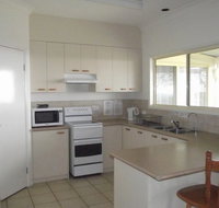 Bunya Spires - Holiday Home - Coogee Beach Accommodation