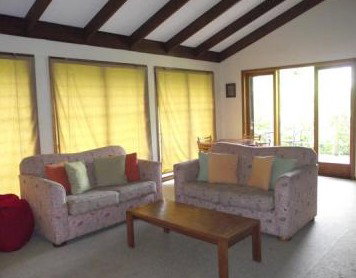 Fern Cottage - Holiday Home - Coogee Beach Accommodation 3