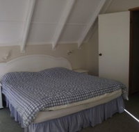 Ty-ar-y-bryn - Holiday Home - Coogee Beach Accommodation
