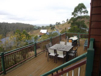 Eagle Outlook - Holiday Home - Coogee Beach Accommodation 1