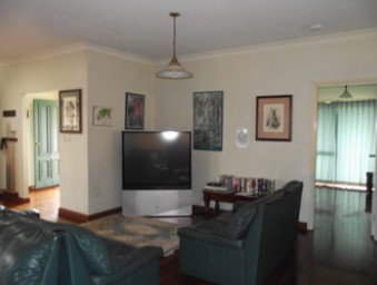 Eagle Outlook - Holiday Home - Coogee Beach Accommodation 3