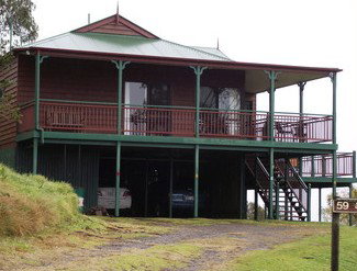 Eagle Outlook - Holiday Home - Coogee Beach Accommodation 6