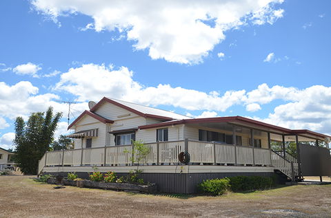 Lee Farmstay - Coogee Beach Accommodation 3