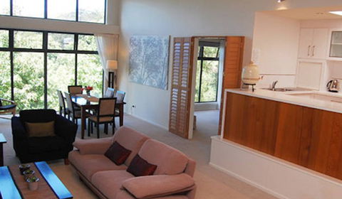 Ravensbourne Escape Silverwood Lodge - Coogee Beach Accommodation 3
