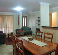 Ellengrove Apartments - Coogee Beach Accommodation