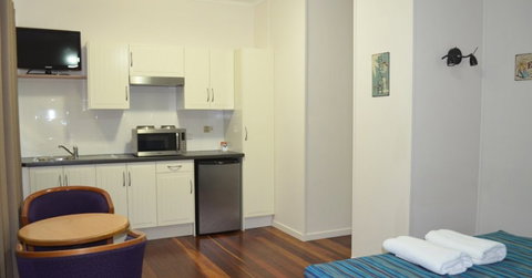 La Costa Motel - Coogee Beach Accommodation 1