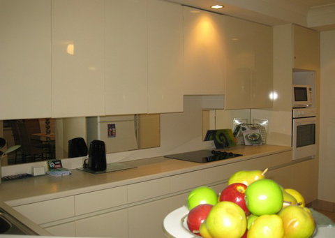 Contessa Holiday Apartments - Coogee Beach Accommodation 3