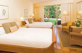 InterContinental Sanctuary Cove Resort - Coogee Beach Accommodation 2