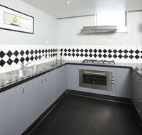Sleep and Go Hotel Preston - Coogee Beach Accommodation