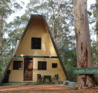 Green Leaves Cabin - Coogee Beach Accommodation