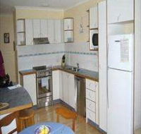 Garden Apartments Unit 11 - Coogee Beach Accommodation