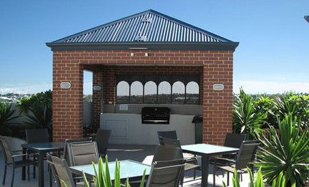 Churchill Apartments - Coogee Beach Accommodation 5