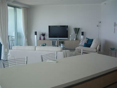 Waterford Apartments On Main Beach - Coogee Beach Accommodation 7