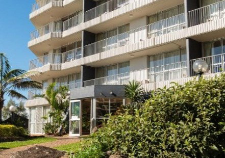 Surfers Royale Resort - Coogee Beach Accommodation 0