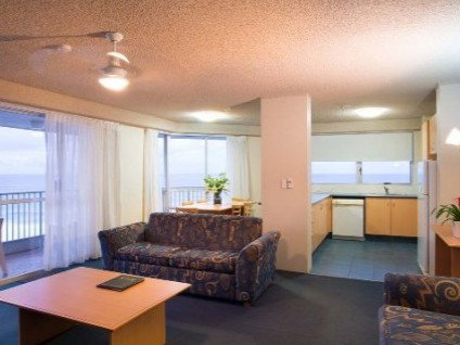 Surfers Royale Resort - Coogee Beach Accommodation 3