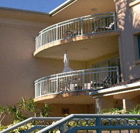 Golden Sea Apartments - Coogee Beach Accommodation