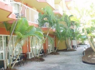 Outrigger Resort Burleigh Heads - Coogee Beach Accommodation 2