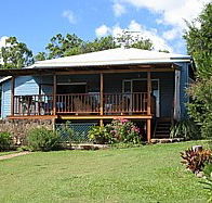 Blue House Family Accommodation - Coogee Beach Accommodation