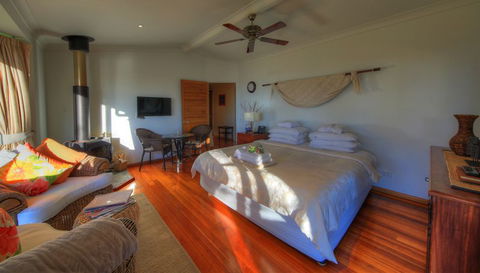 At Remingtons B & B - Coogee Beach Accommodation 7