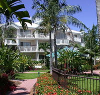Australis Cairns Beach Resort - Coogee Beach Accommodation