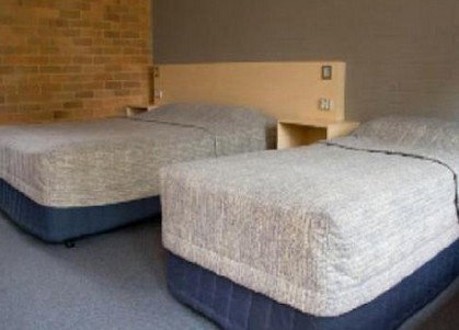 Bribie Island Hotel - Coogee Beach Accommodation 0