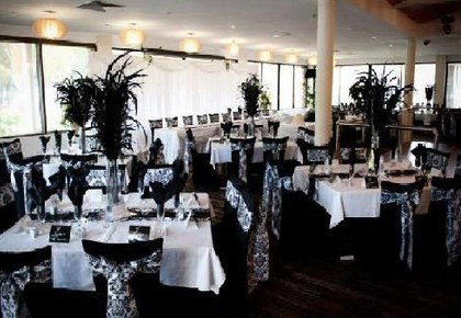 Bribie Island Hotel - Coogee Beach Accommodation 1