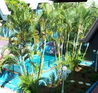 Bonapartes Serviced Apartments - Coogee Beach Accommodation