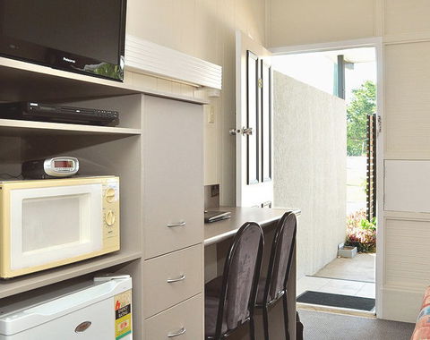 Charters Towers Motel - Coogee Beach Accommodation 2