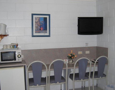 Country Road Motel - Coogee Beach Accommodation 4