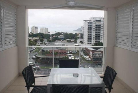 BEST WESTERN PLUS  Cairns Central Apartments - Coogee Beach Accommodation 3
