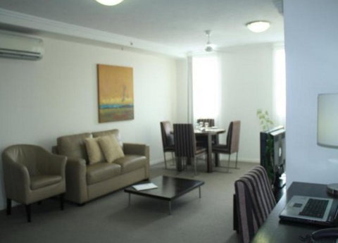 BEST WESTERN PLUS  Cairns Central Apartments - Coogee Beach Accommodation 5