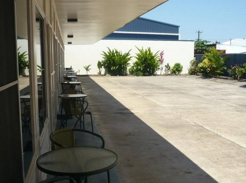 Black Marlin Motel - Coogee Beach Accommodation 5