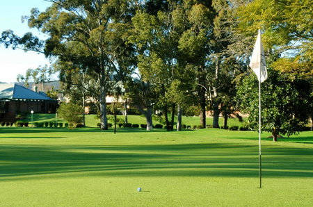 Australis Retreat At Wisemans - Coogee Beach Accommodation 3