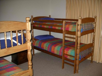 Fairfield House - Coogee Beach Accommodation 5