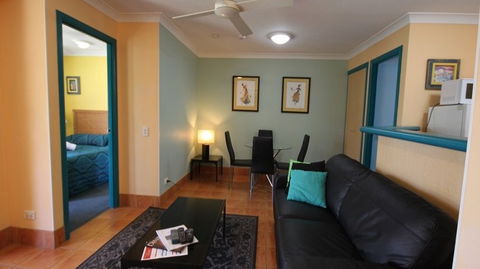 Aruba Beach Resort - Coogee Beach Accommodation 2