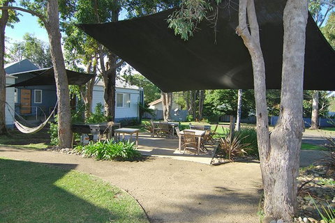 Huskisson Holiday Cabins - Coogee Beach Accommodation 3