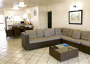 City Terraces Holiday Apartments - Coogee Beach Accommodation 3