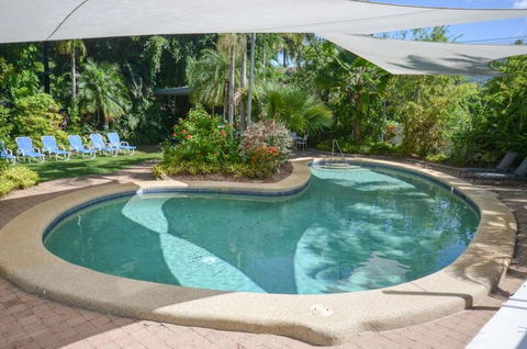 Roydon Beachfront Holiday Apartments - Coogee Beach Accommodation 6
