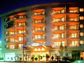 Central Cosmo Apartments - Coogee Beach Accommodation 0